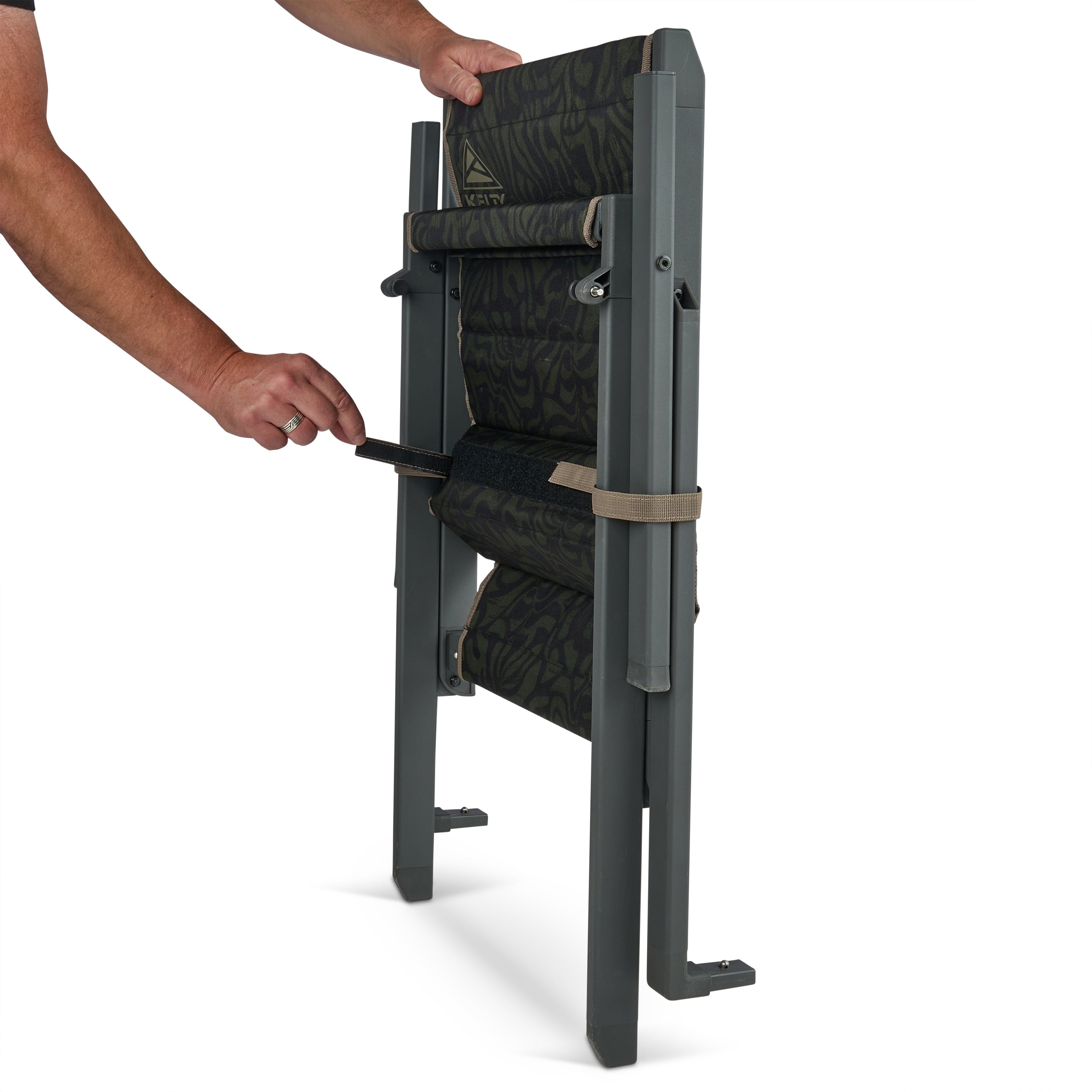 RAD-ARONDACK CHAIR BLACK FERN