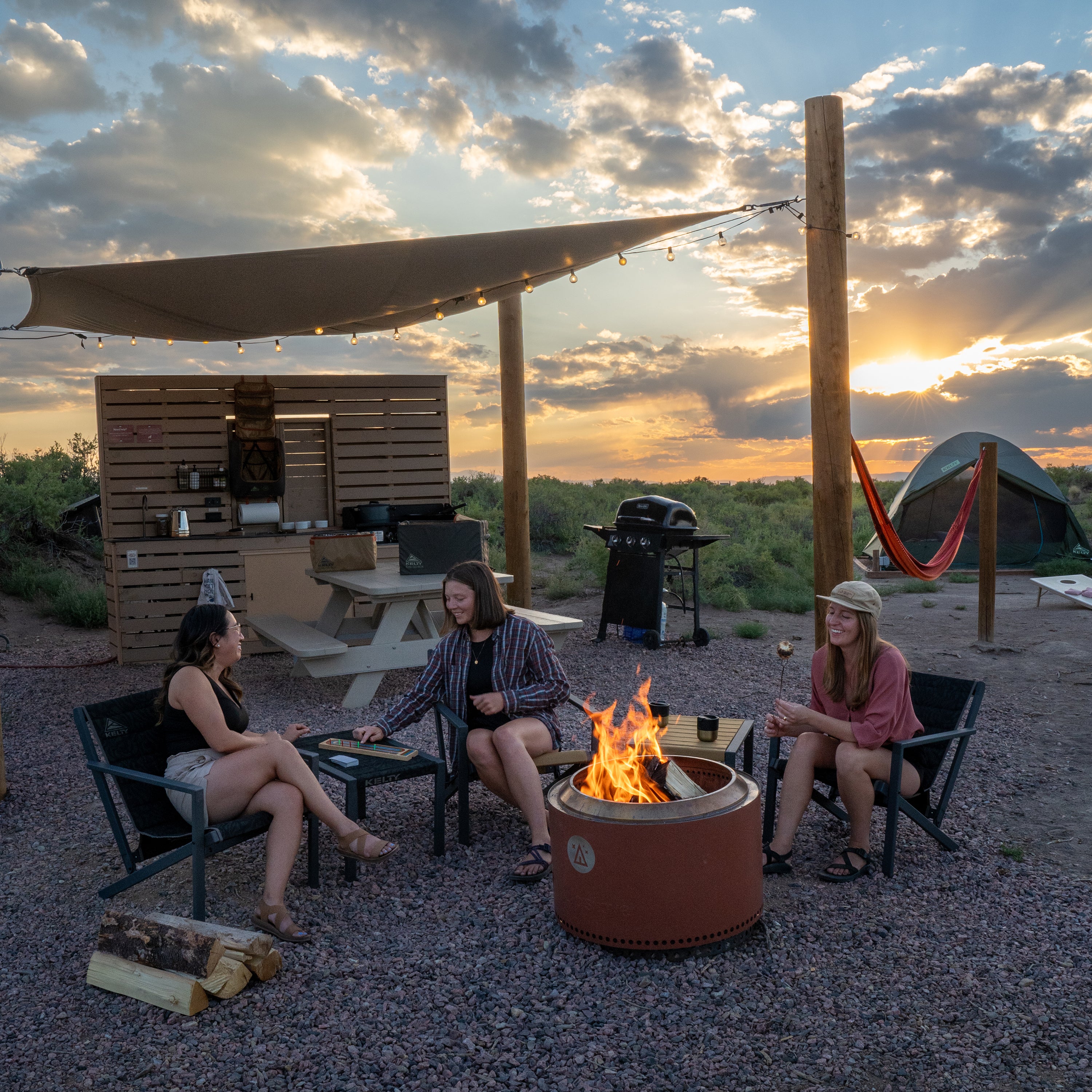 RAD-ARONDACK CHAIR BLACK FERN